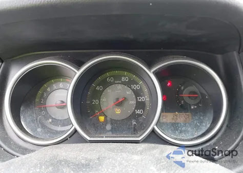 2008 Nissan Versa 1.8S z USA, uszkodzony, nr VIN 3N1BC13E88L373415